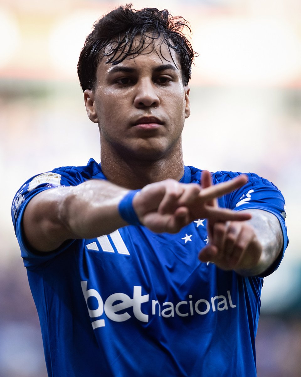 PapoCabuloso's tweet photo. ⚽️🏟️| Artilheiros do Cruzeiro no Mineirão pós-reforma:

1⃣- Kaio Jorge | ⚽️31 gols
2⃣- Arrascaeta | ⚽️30 gols
3⃣- Thiago Neves | ⚽️28 gols
4⃣- Willian | ⚽️27 gols
5⃣- Ricardo Goulart | ⚽️22 gols

📸| Gustavo Aleixo/Cruzeiro