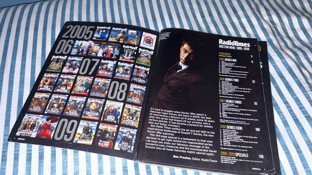 DoctorWhoHome1's tweet photo. This has to be the most nostalgic thing I own. When people talk about the 20th Anniversary Radio Times special this is what I imagine it felt like. 

Can remember getting this in early 2010 I’d assume and gorging through the fantastic collection of photos. Unmatched for me! https://t.co/zPD5QVHUgE