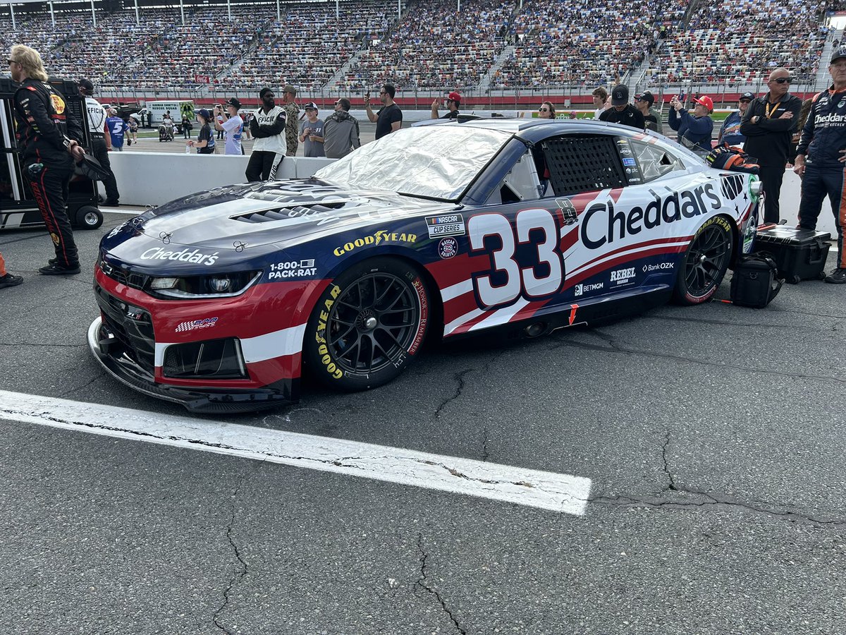 TobyChristie's tweet photo. Given everything that has happened this week, I can’t fathom the amount of pressure that on @_AustinHill tonight. Like Harvick in 2001, he’s going into the seat of a legend. The weight of that responsibility is immeasurable. I don’t envy him but he’s a tough enough guy to do it. https://t.co/hZJOVQZRTw
