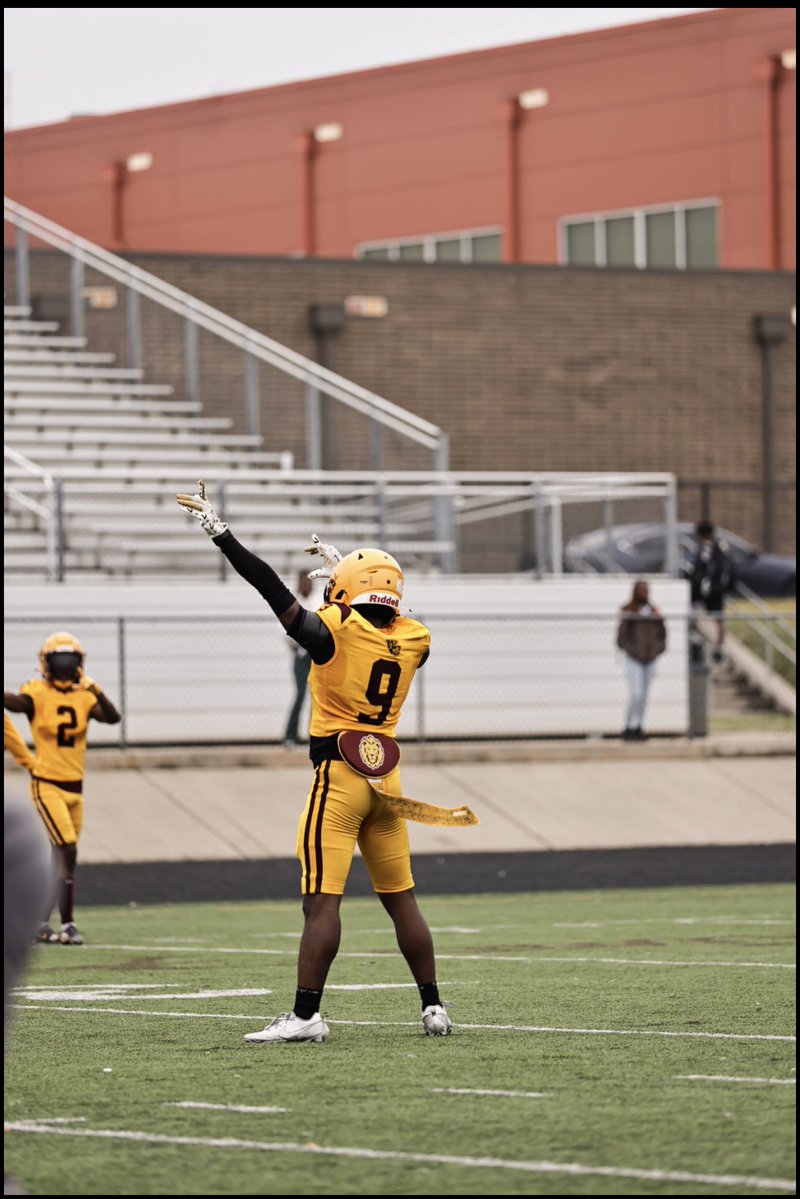 D1siah_'s tweet photo. Last spring ball practice of my highschool career was pretty amazing, can’t wait for the season💯💯 https://t.co/gKZlGrE3Ia