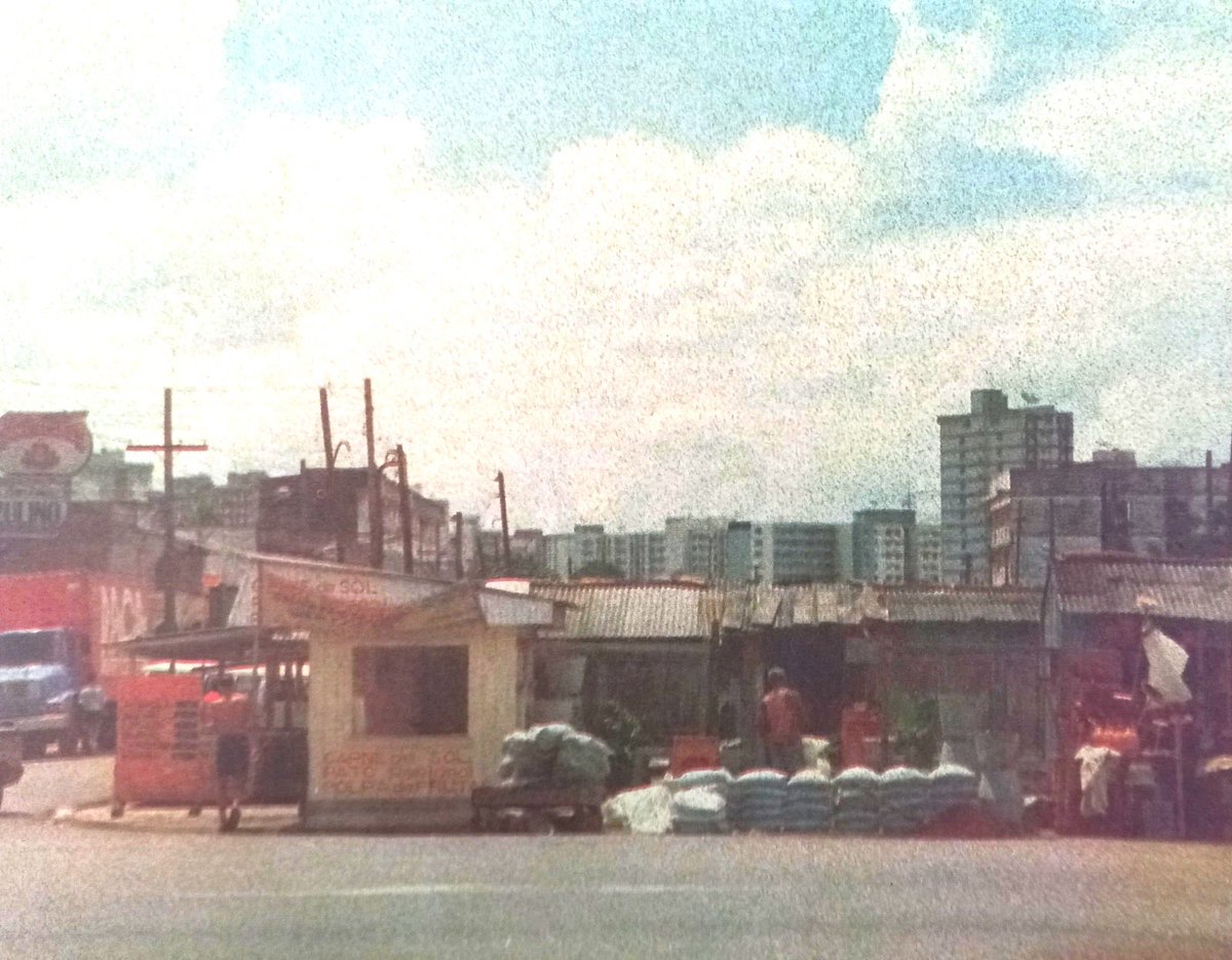 belem90_'s tweet photo. Foto da Feira da 25 em meados dos anos 90. 
Você se lembra dessa época? https://t.co/SHCK6goTtg