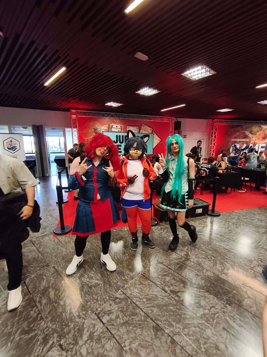 ZarenVT's tweet photo. The end of Freakcon #Freakcon #BNA https://t.co/TlxbG34Ome
