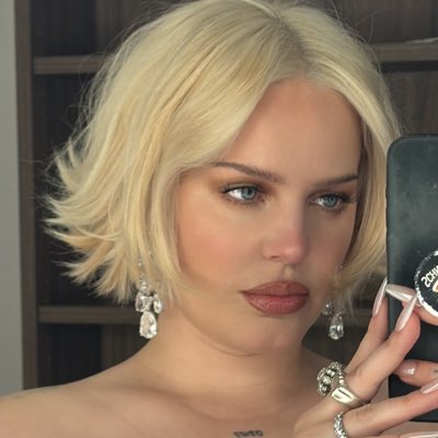 ANNE-MARIE tweet media