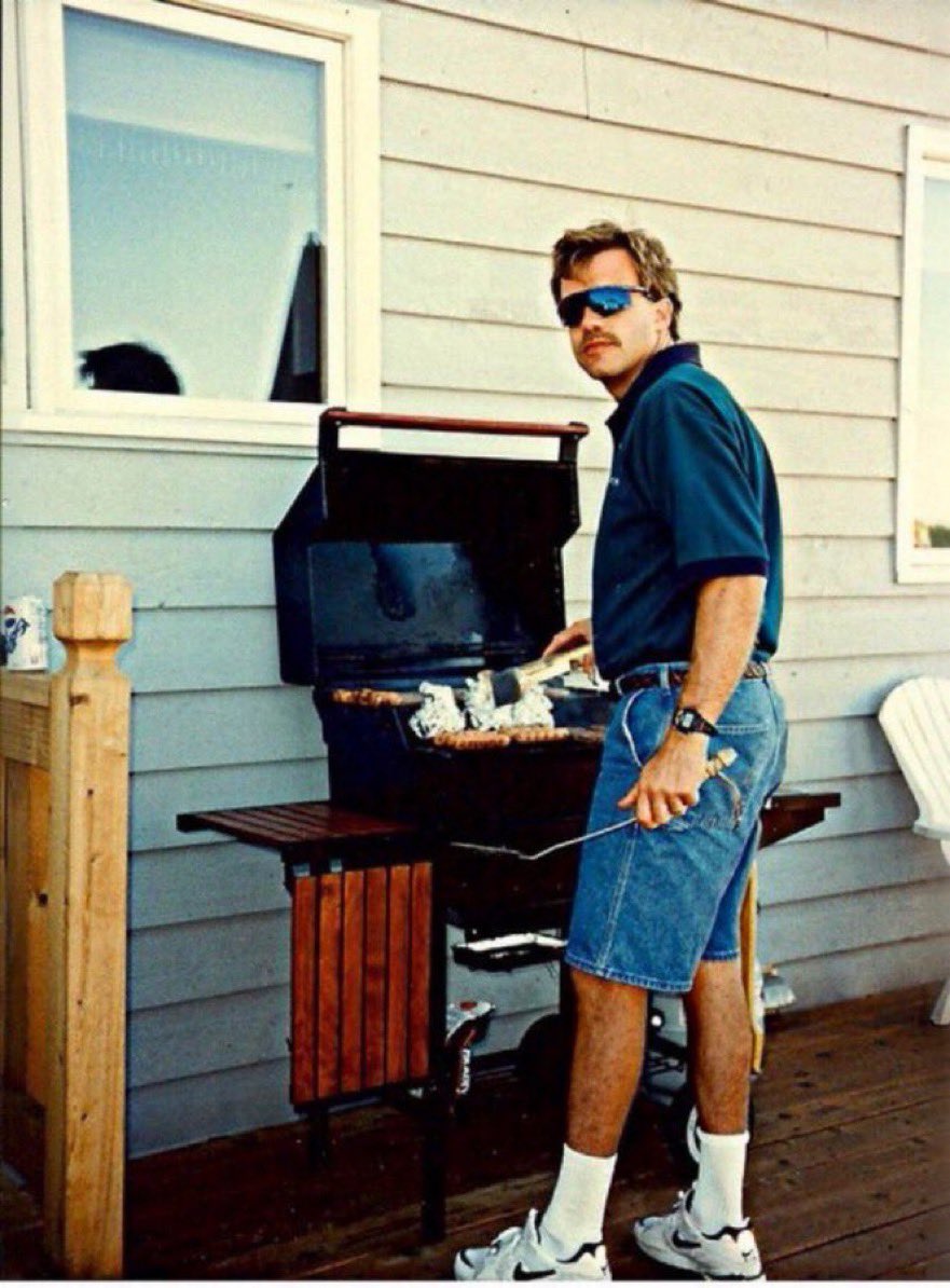 Fake_KDKA's tweet photo. Whitehall man ready to set straight any ingrate who says “Happy Memorial Day.” More at 11. https://t.co/9FaBJgL1Fv