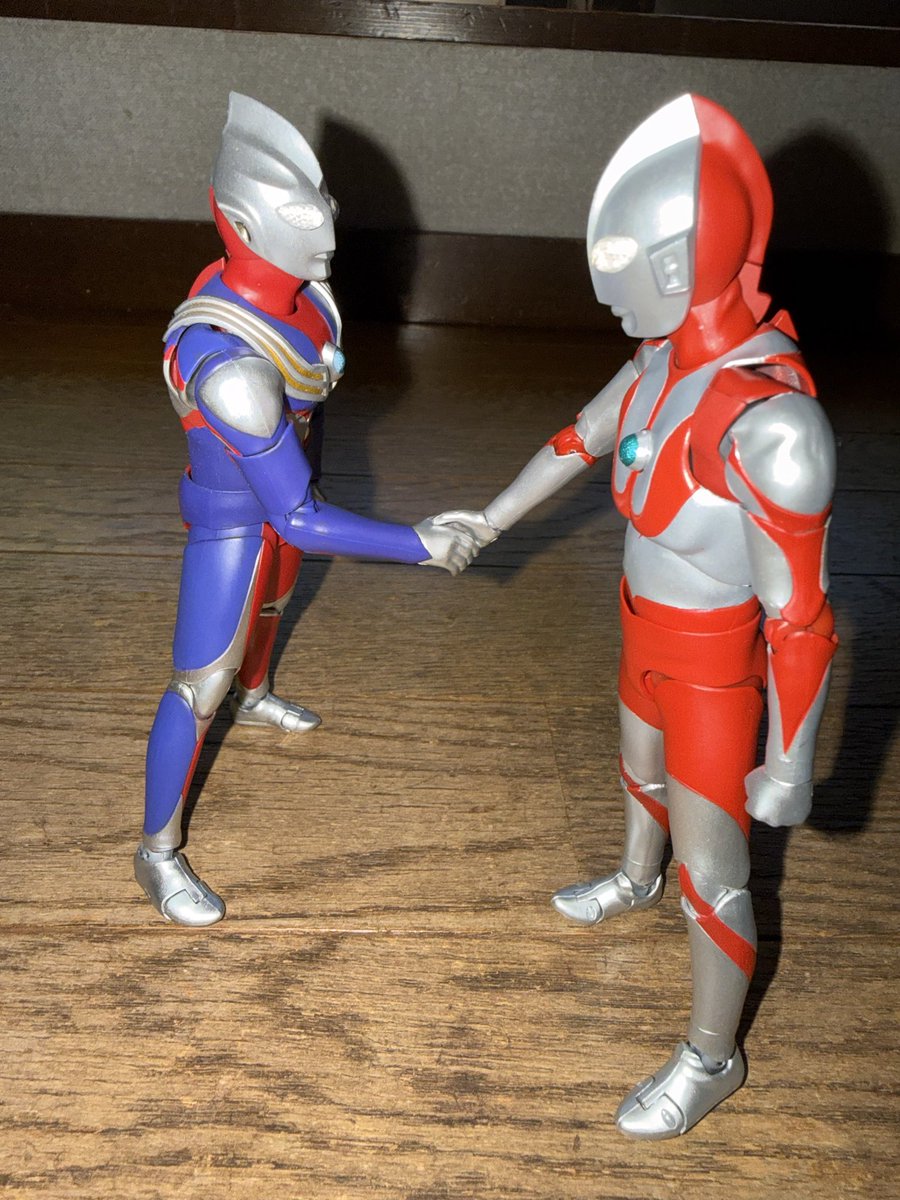 hiruzo's tweet photo. 「ヒーローが必要なんだよ、金城���」

#ウルトラマンティガ49話 
#ウルトラの星 
#ウルトラマン 
#ウルトラマンティガ https://t.co/ZFKg2XdofB
