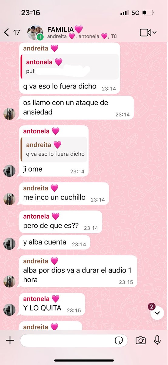 eeequisbita's tweet photo. mi mensaje : loco, os cuento??? 
las niñas; https://t.co/OfJAA8lk3N