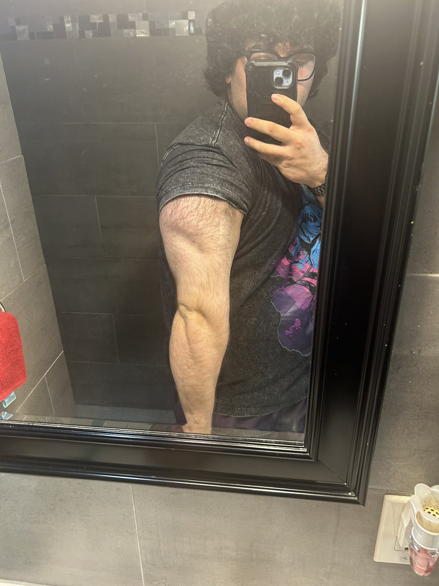 RockyPinga's tweet photo. Bro tik tok just banned me off of 2 accounts for no reason so I’m going to start going live here but need yalls support so if you wanna see lives where I can be more open and revealing Cash App me Cyber8Man is the Cash App https://t.co/eAu1sn4Phv