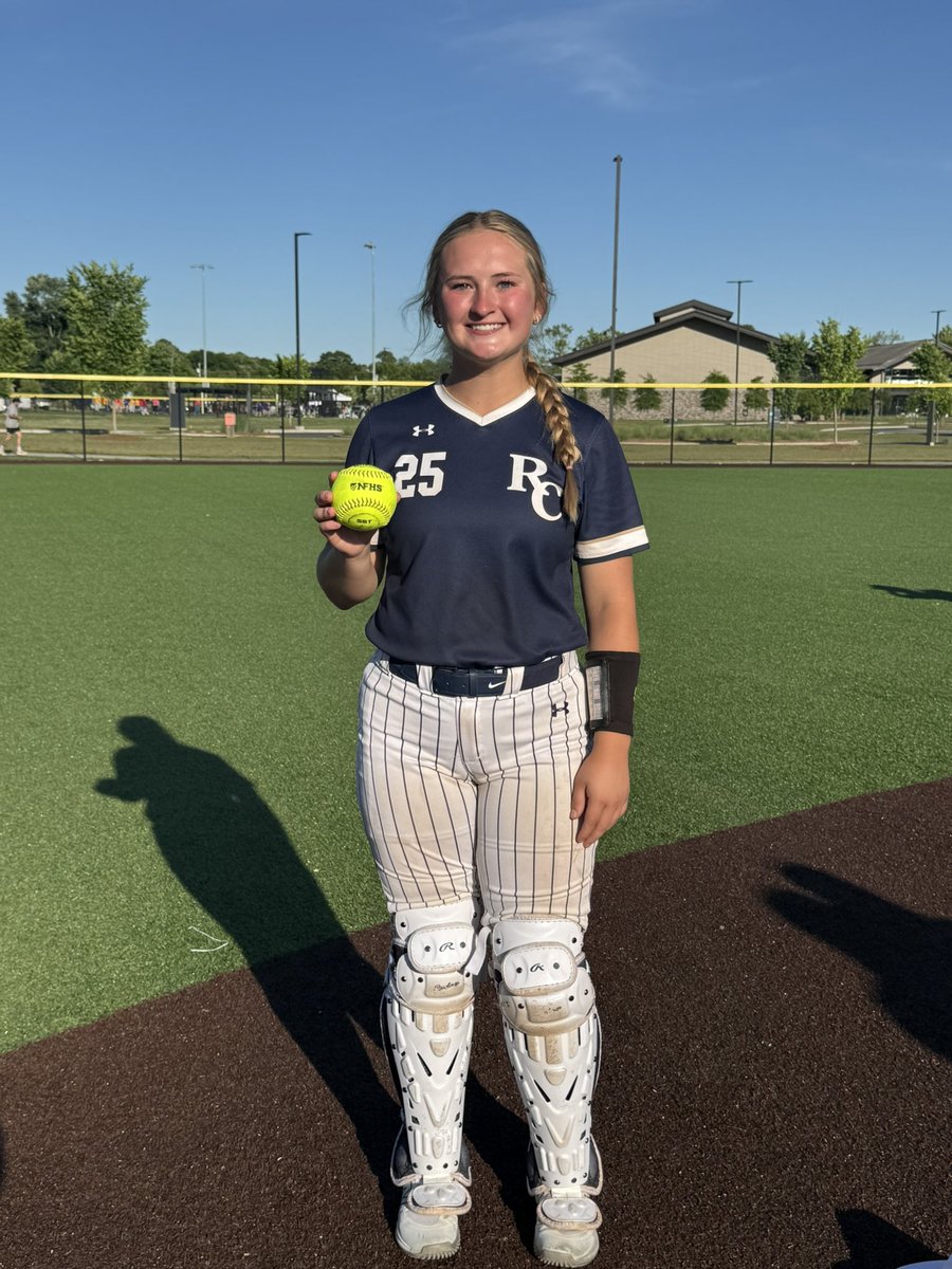 RCladytigers's tweet photo. End of Season Review:  Sophomore- C/3B. @hannahparmer25   .500AVG, 48 Hits , 62 RBI’s &amp; 9HR. , 💙💛🥎 https://t.co/rjKo4C1Tiv