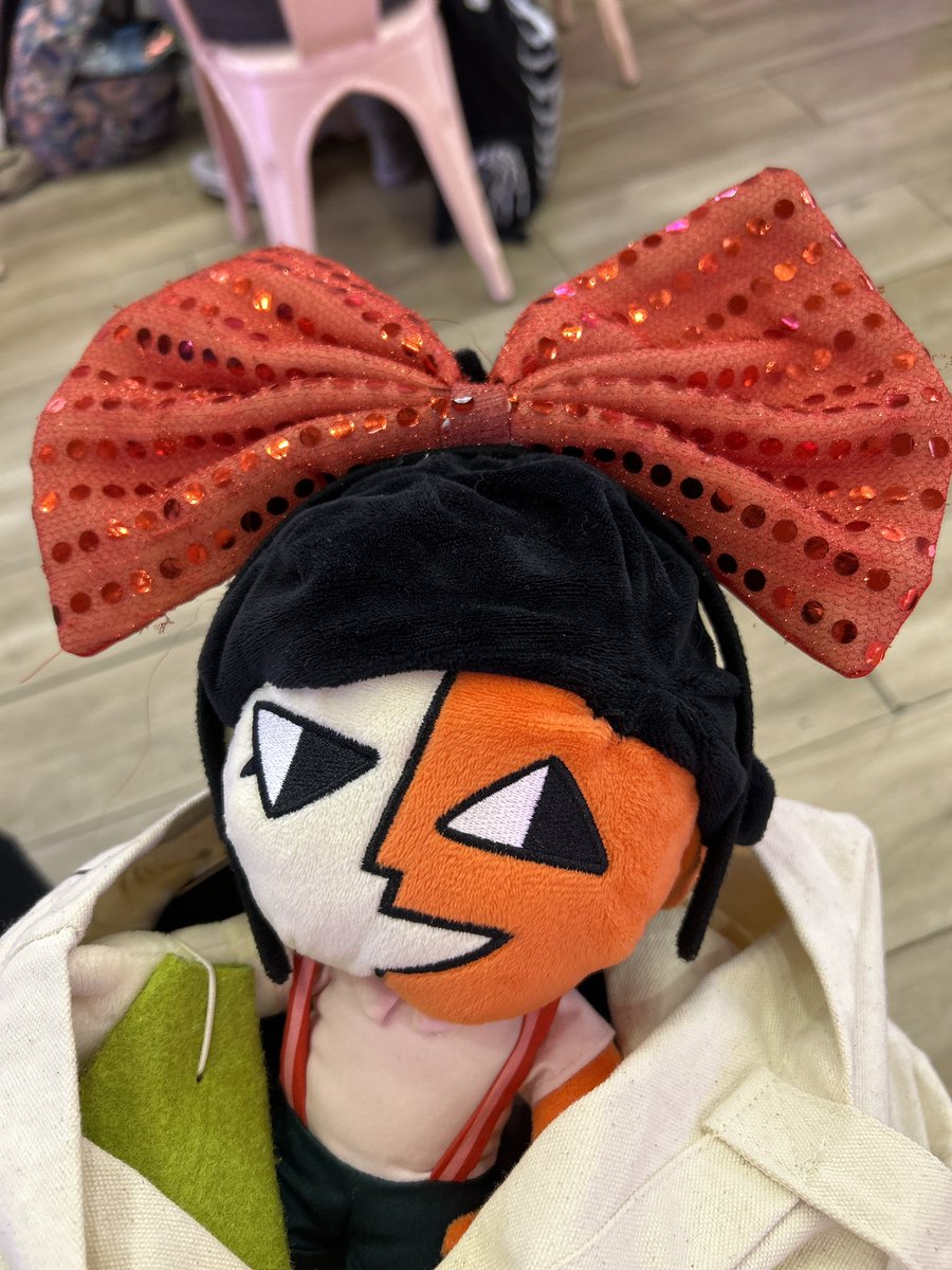 phishkek's tweet photo. She had a good time!! https://t.co/cETYgS5q1K