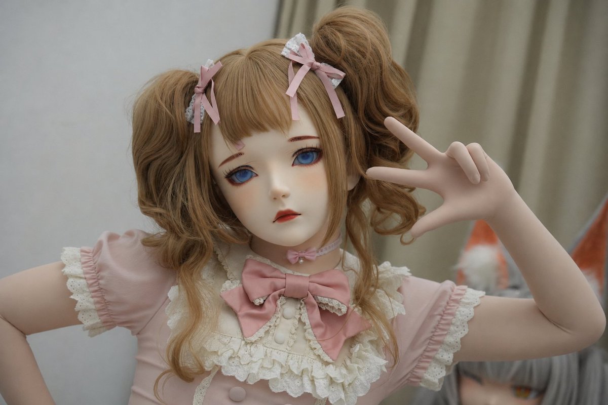 Wikiberrie's tweet photo. 新人kiger报道！第一次变娃还不太熟练，欢迎扩列～😊
#kigurumi #着ぐるみ #kig #lolita https://t.co/2r940wk1N4