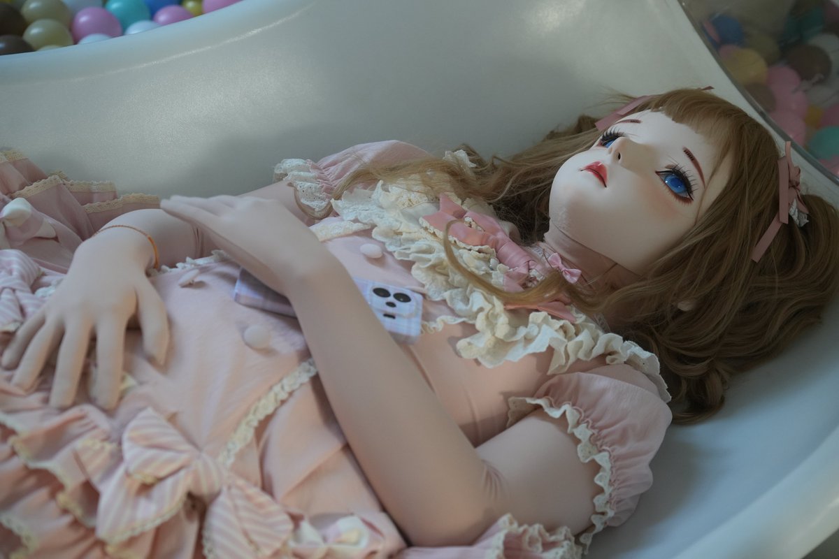 Wikiberrie's tweet photo. 新人kiger报道！第一次变娃还不太熟练，欢迎扩列～😊
#kigurumi #着ぐるみ #kig #lolita https://t.co/2r940wk1N4