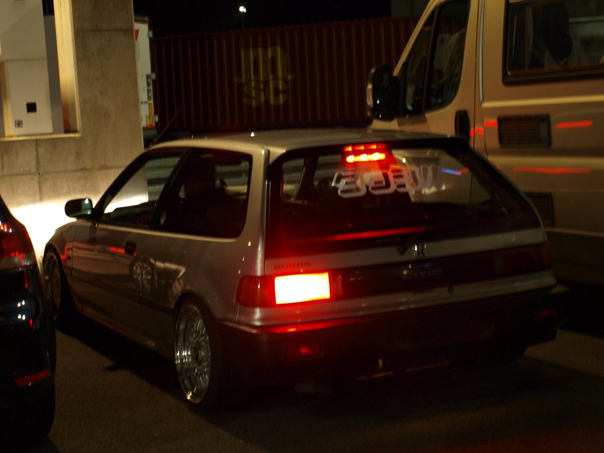 R_ockstarC's tweet photo. It's my favorite generation of the Civic :D

This image makes me hella nostalgic

#hondacivic #civic #jdm #carspotter #nostalgia https://t.co/7jnM09qf3A