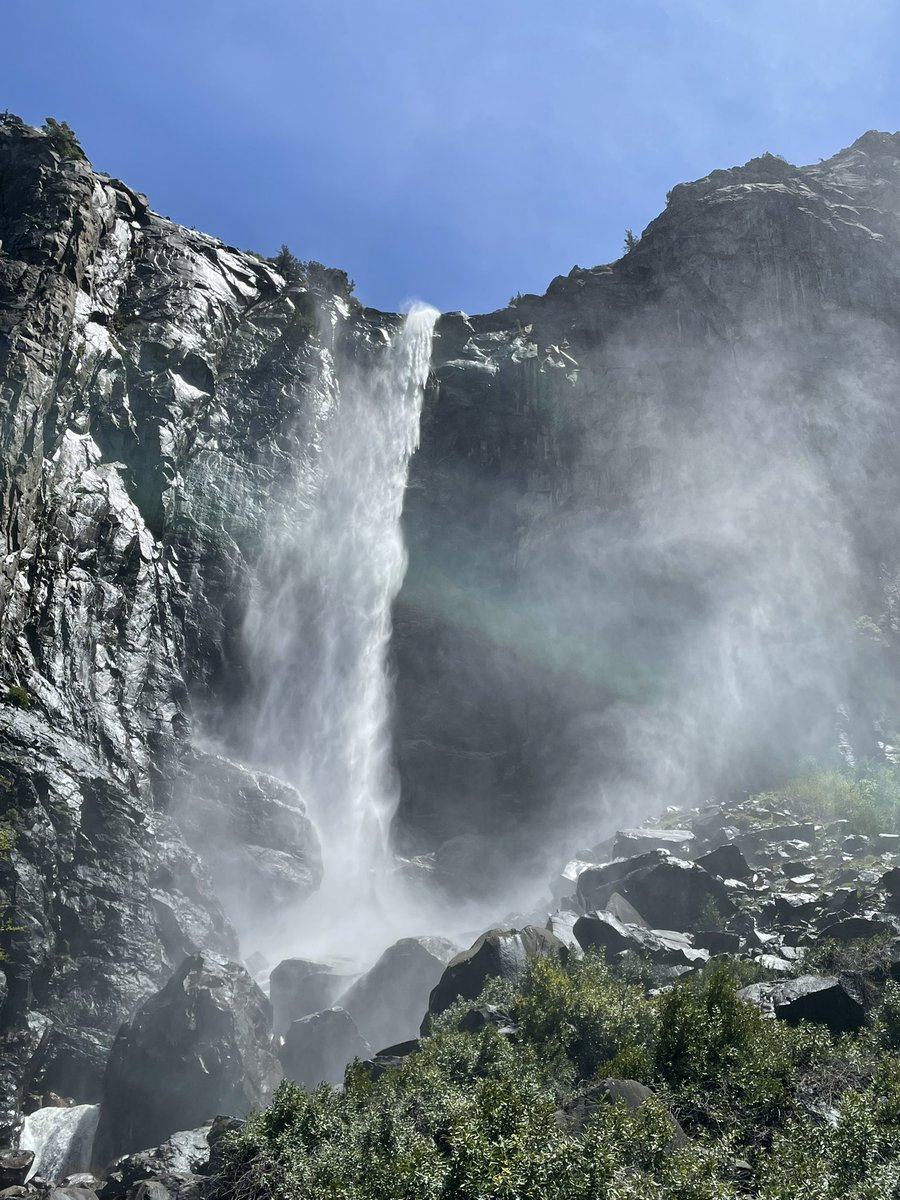 thepyroaccount's tweet photo. Sorry, nothing!
I’m ~500 miles away from my PC again

Have this cool waterfall picture instead https://t.co/rBiALxoqL0