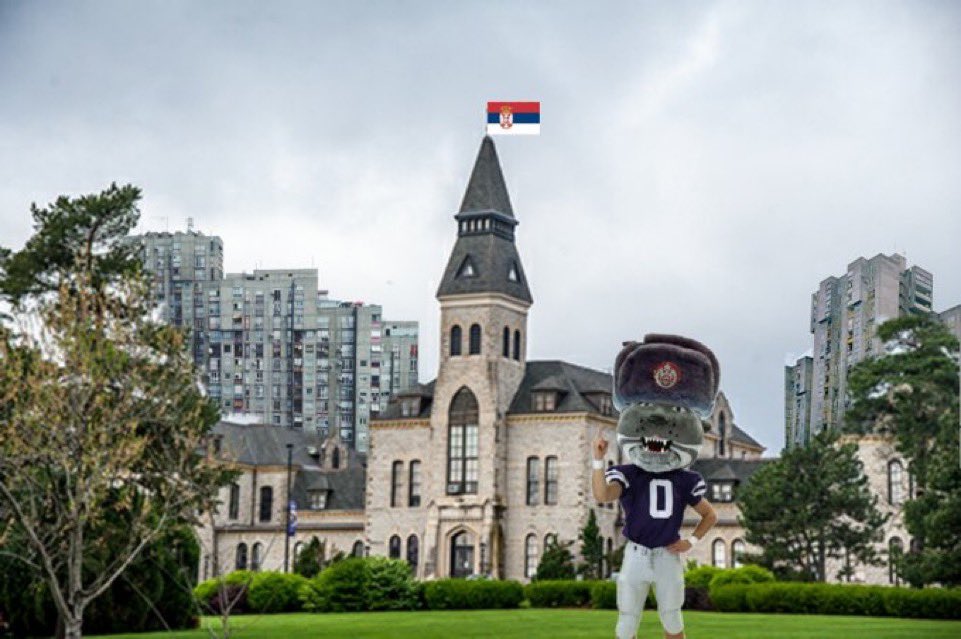 ConnorBalthazor's tweet photo. @bobtrollsby Real photo of Kansas State University https://t.co/ggmiucg3aj
