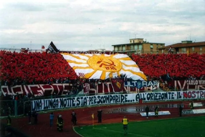 Antifa_Ultras tweet media