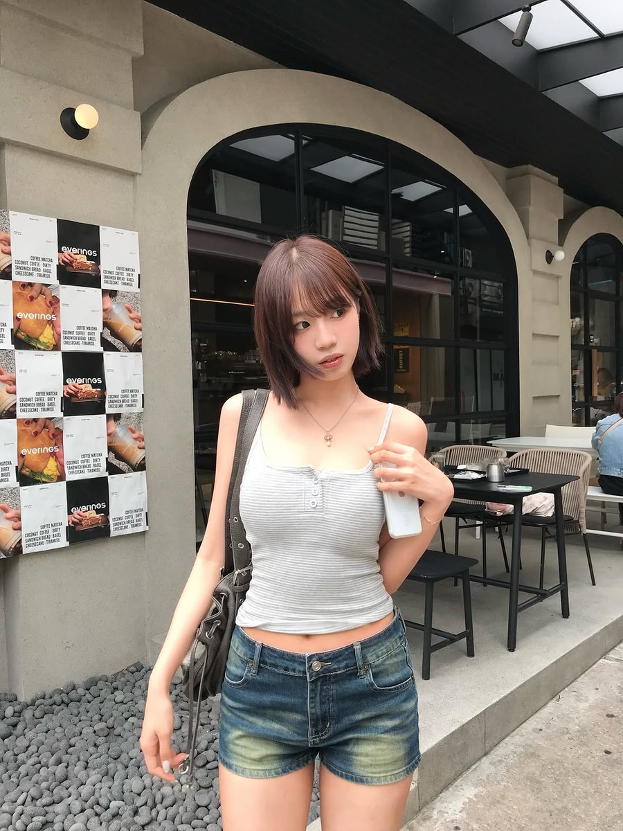 ハロへそ tweet media