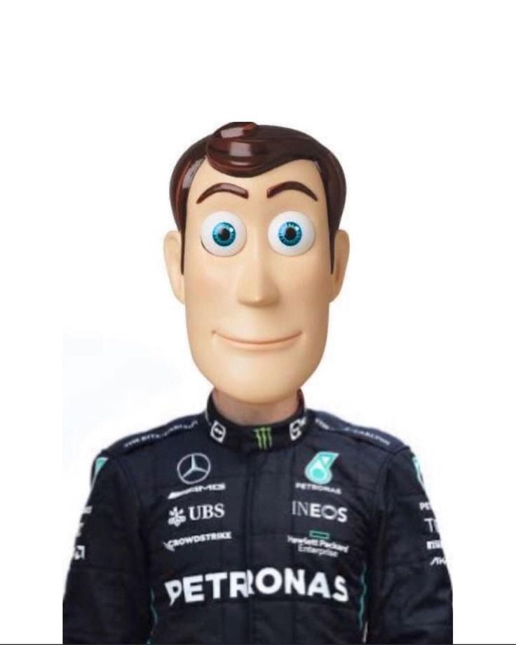 Alex R tweet media