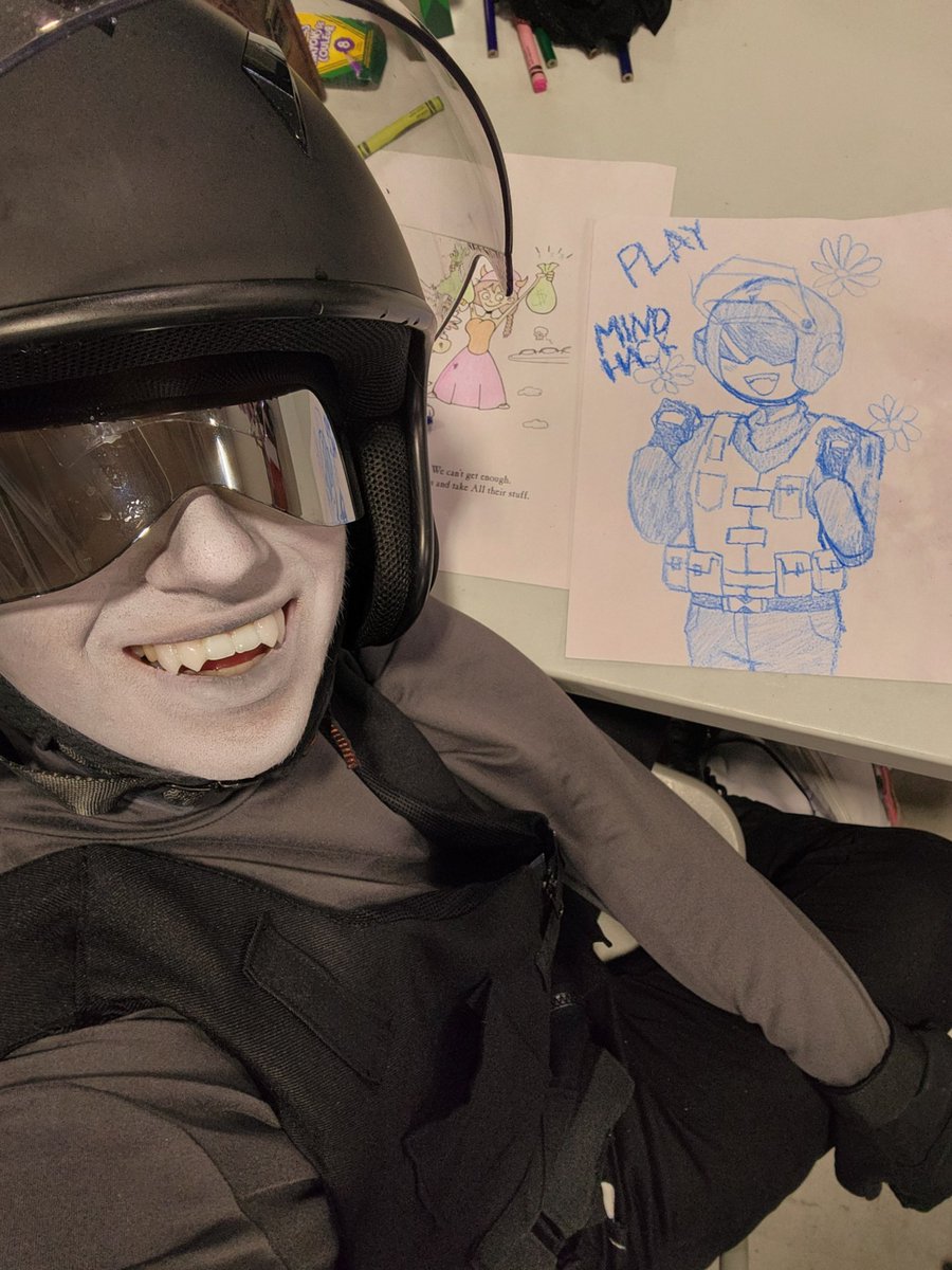 oddguyart's tweet photo. Went as Rookie to AN! I even won a little prize for that drawing. I'd like to think he'd be very happy about that! 
#MINDHACK https://t.co/WaCzV2IXVN