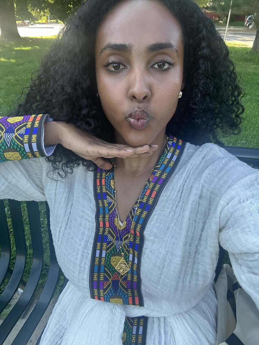 solange stan acc tweet media