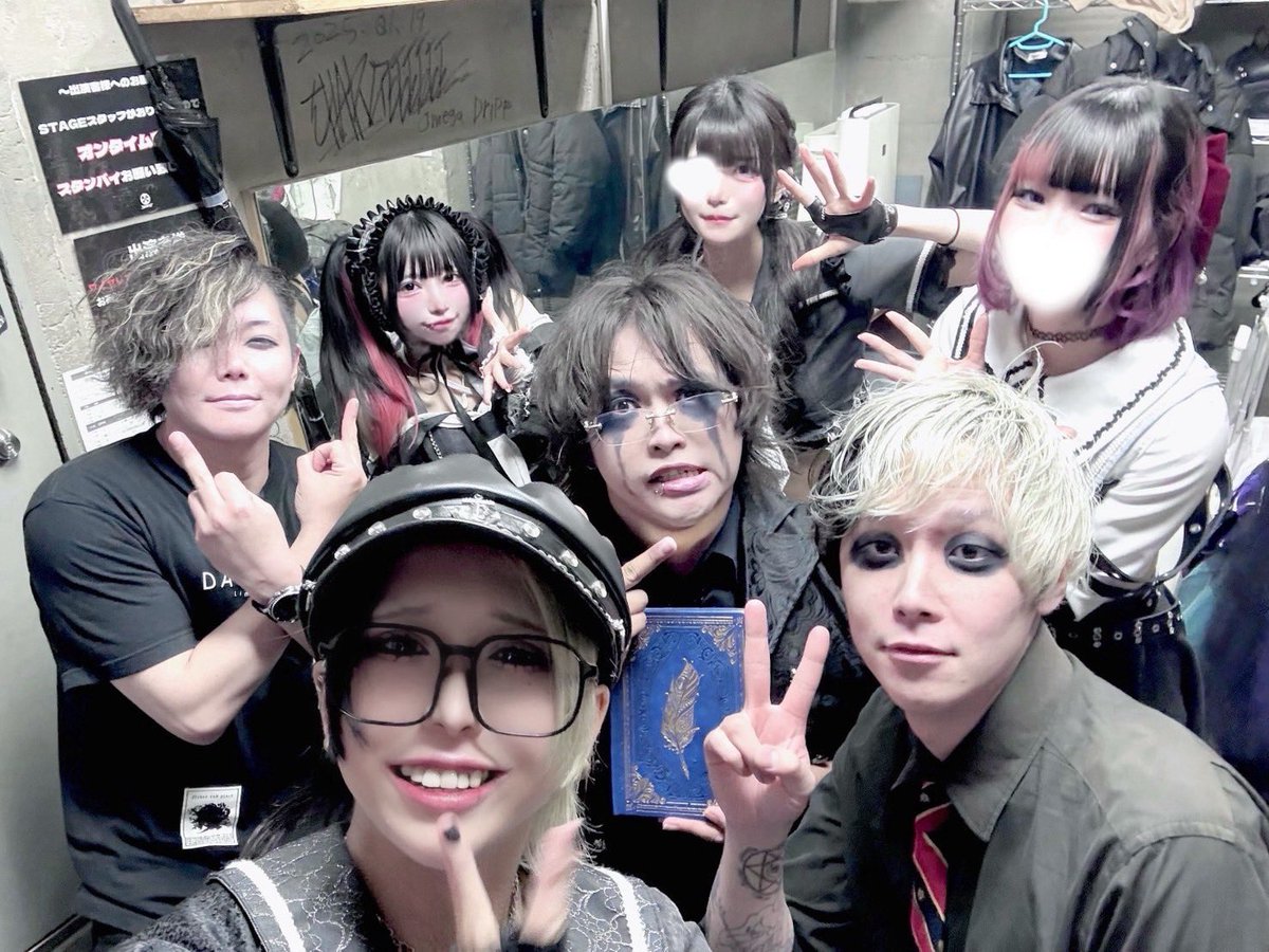 drknw3's tweet photo. あ、また一つ無事に歳を取りました。いつもいつも本当にありがとうございます。 https://t.co/PkZEujfb4p