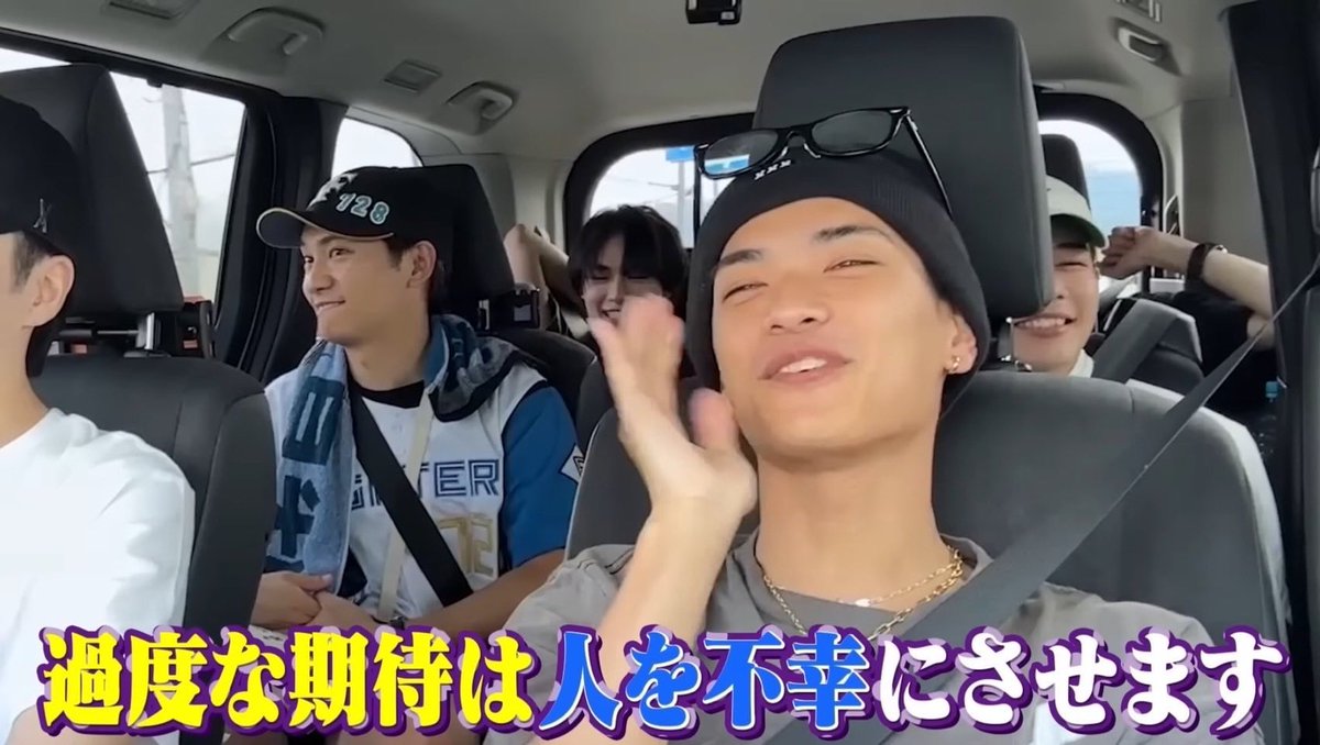 りん tweet media