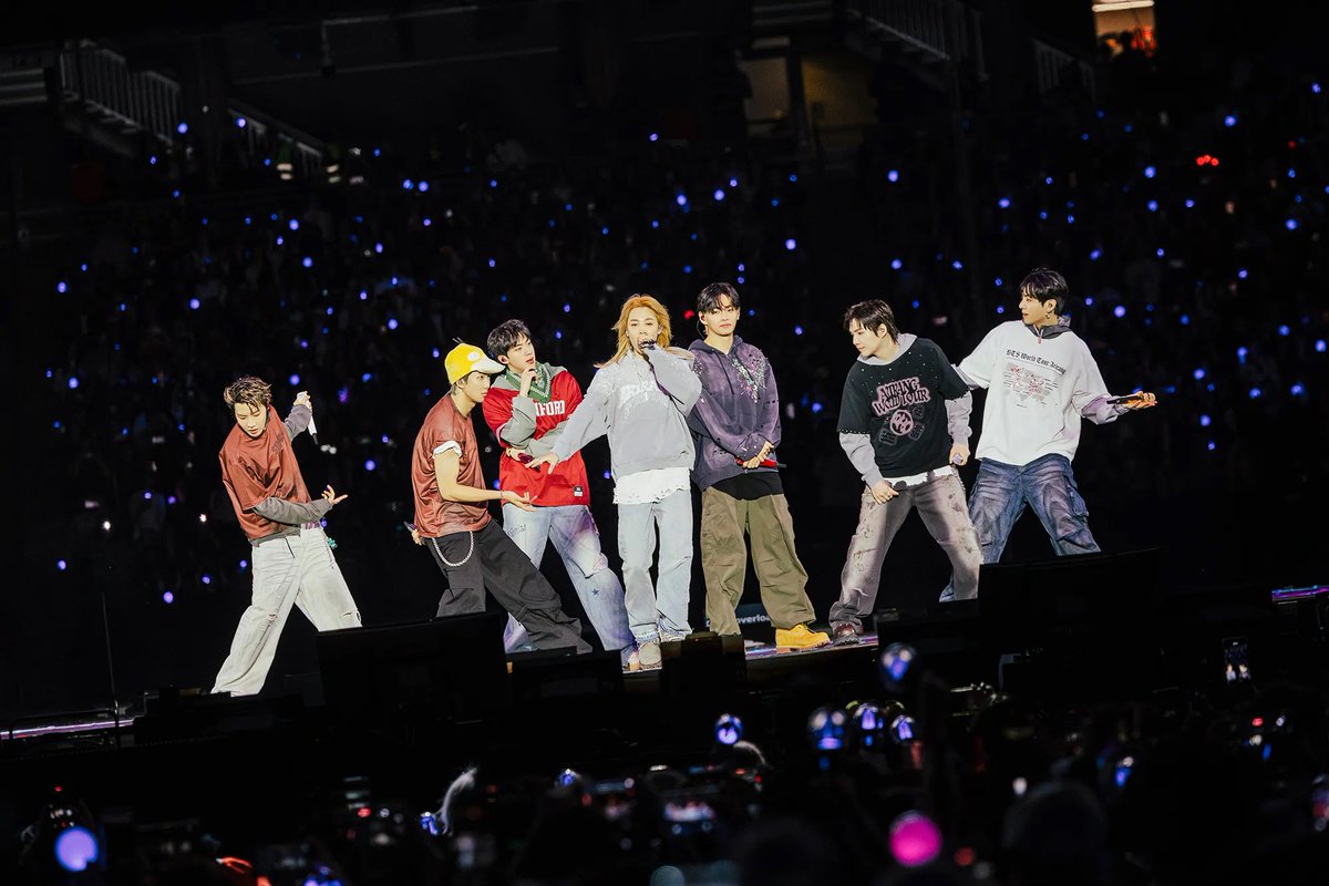 TouringAsiaPop tweet media