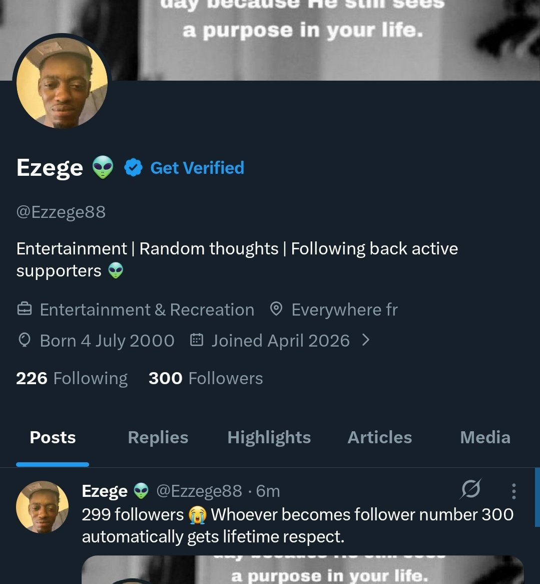 Ezege 👽 tweet media