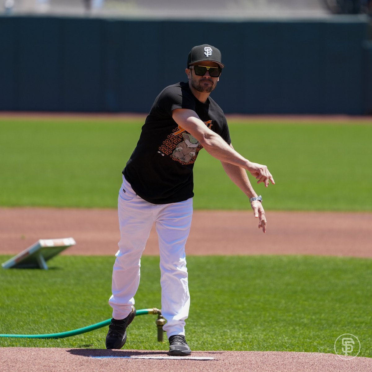 Oracle Park tweet media