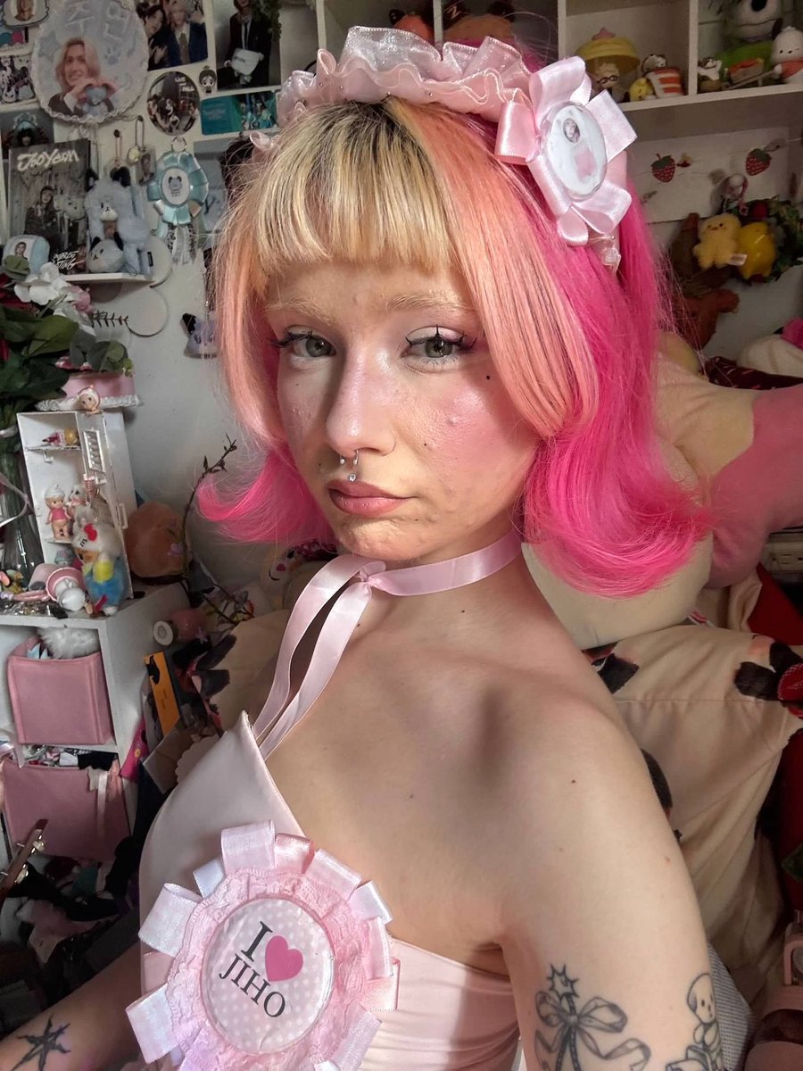 jadie 🍰🍓 tweet media