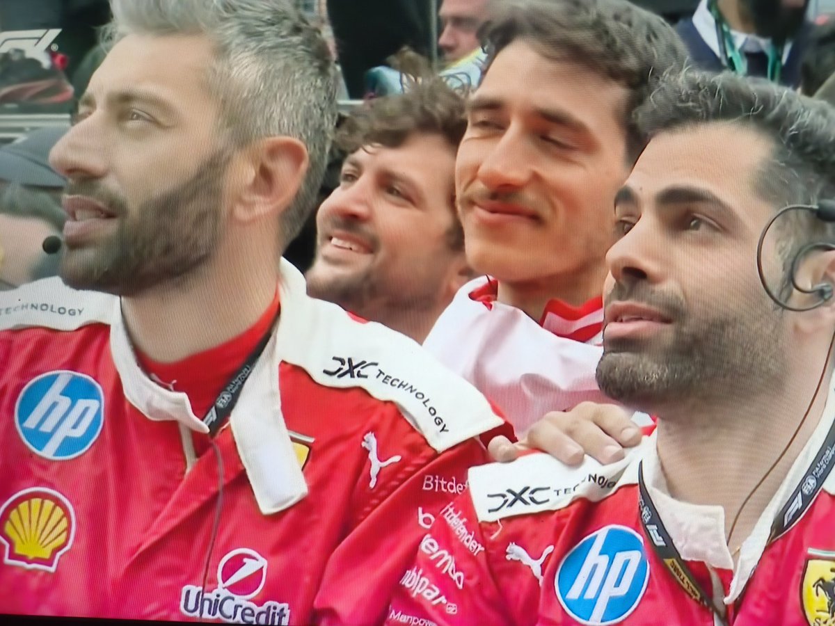 gussbagus F1 tweet media