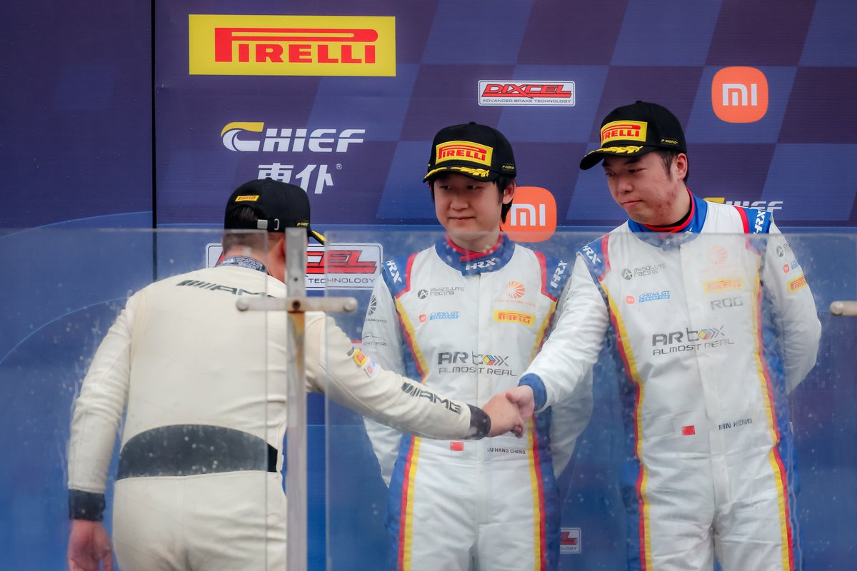 absolute_racing's tweet photo. #CHINAGT - DOUBLE CLASS PODIUM FOR ABSOLUTE RACING AT NINGBO

Min Heng (#22 driver) 🎙️ "This weekend was very much about readjusting and adapting!"

👉🔗https://t.co/HXOMRl3JpX https://t.co/ihXqrLUzWg