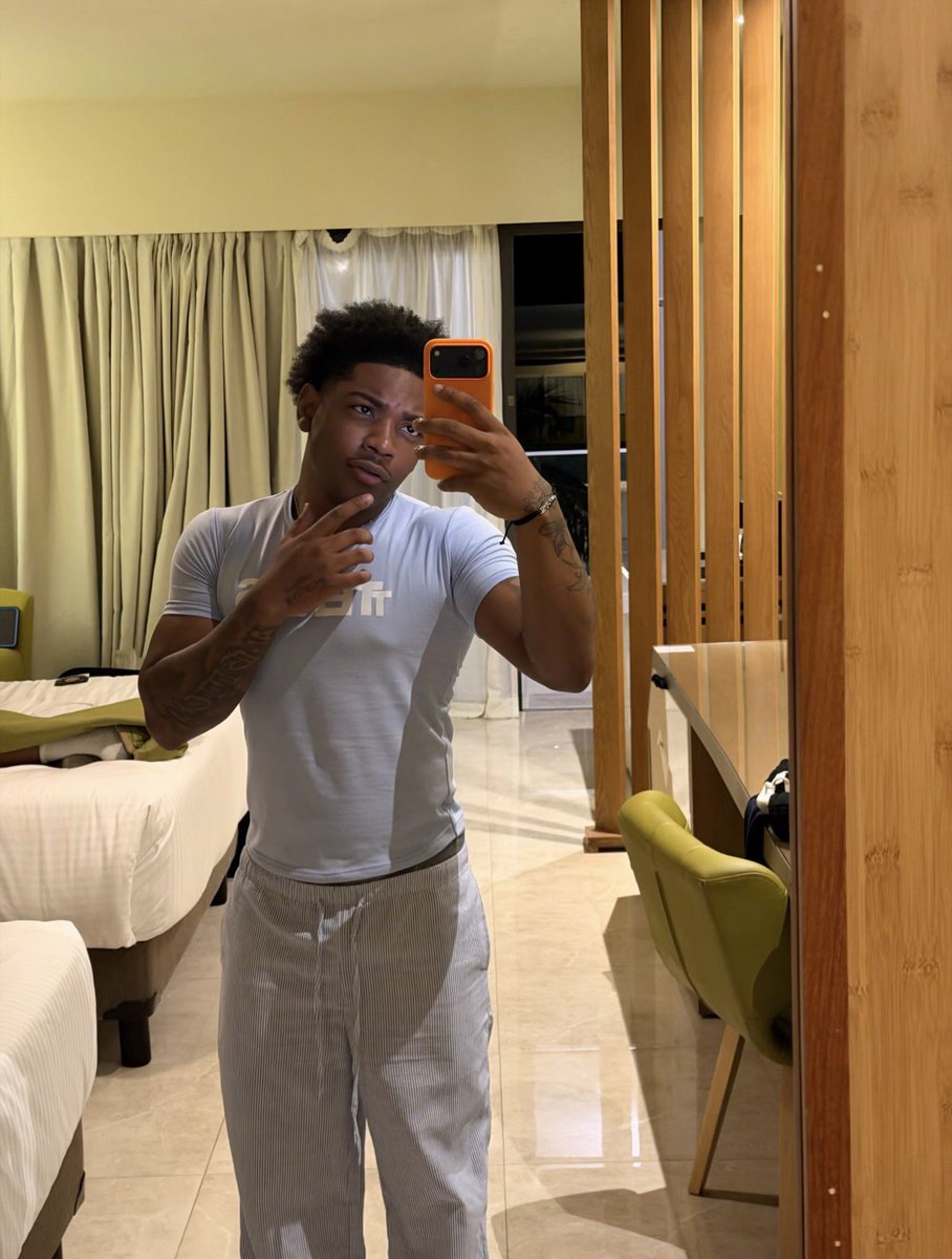officiallduke's tweet photo. iceman bby🧊 https://t.co/CEuspbvvCQ