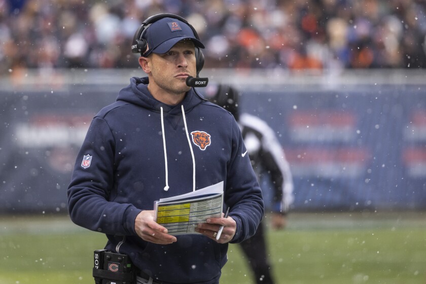 JamesALight's tweet photo. Chicago Bears HC Ben Johnson - Explosive Run Game 🧵

- Outside Zone Lead (Zorro/Force/Arc - 6.1 YPC)
- Crack Toss (7.1 YPC)
- Jet Sweep (Split Flow - 6.5 YPC)
- End Arounds/Reverses (8.9 YPC)
- Windback (7.8 YPC)
- #3 Rushing Offense in the NFL https://t.co/zzEoWCGhCh