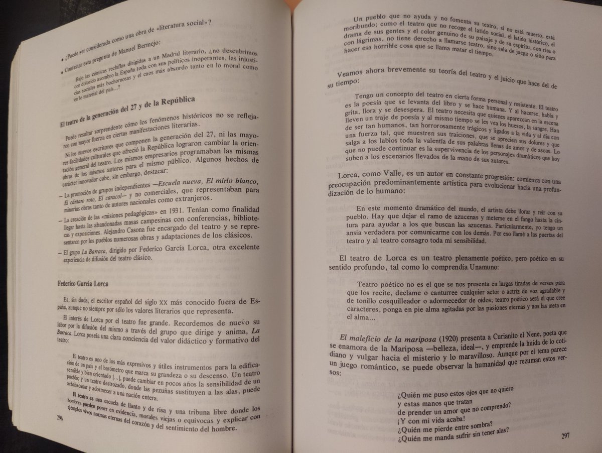 JoneGuindo's tweet photo. @eljukebox "Fusilado en circunstancias poco claras" en segundo de BUP. Sin detalles biográficos en el libro de COU.

Bonito esto de revisar viejos libros. No me han decepcionado, la verdad. Me ha impresionado la densidad (365 y 462 páginas), para la que creo que ya no estamos preparados https://t.co/cJCBGXEdLd