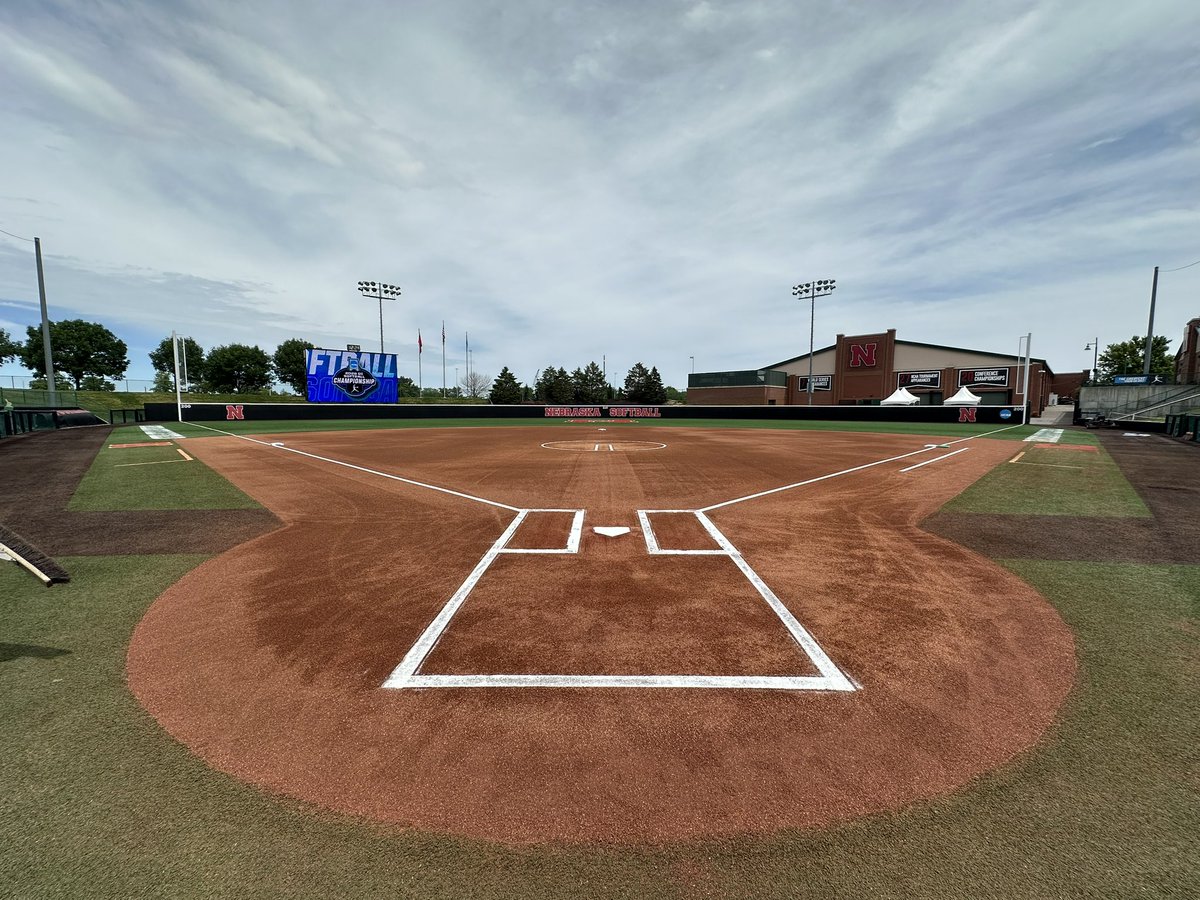 kale_gunnar's tweet photo. Lincoln Super Regional winners! GBR https://t.co/TwCC5nNtO0
