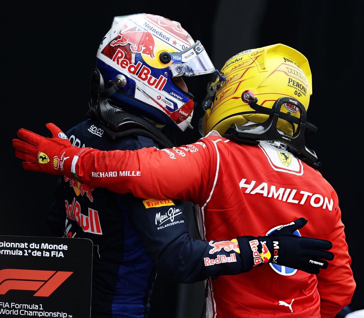 Verstappen News tweet media