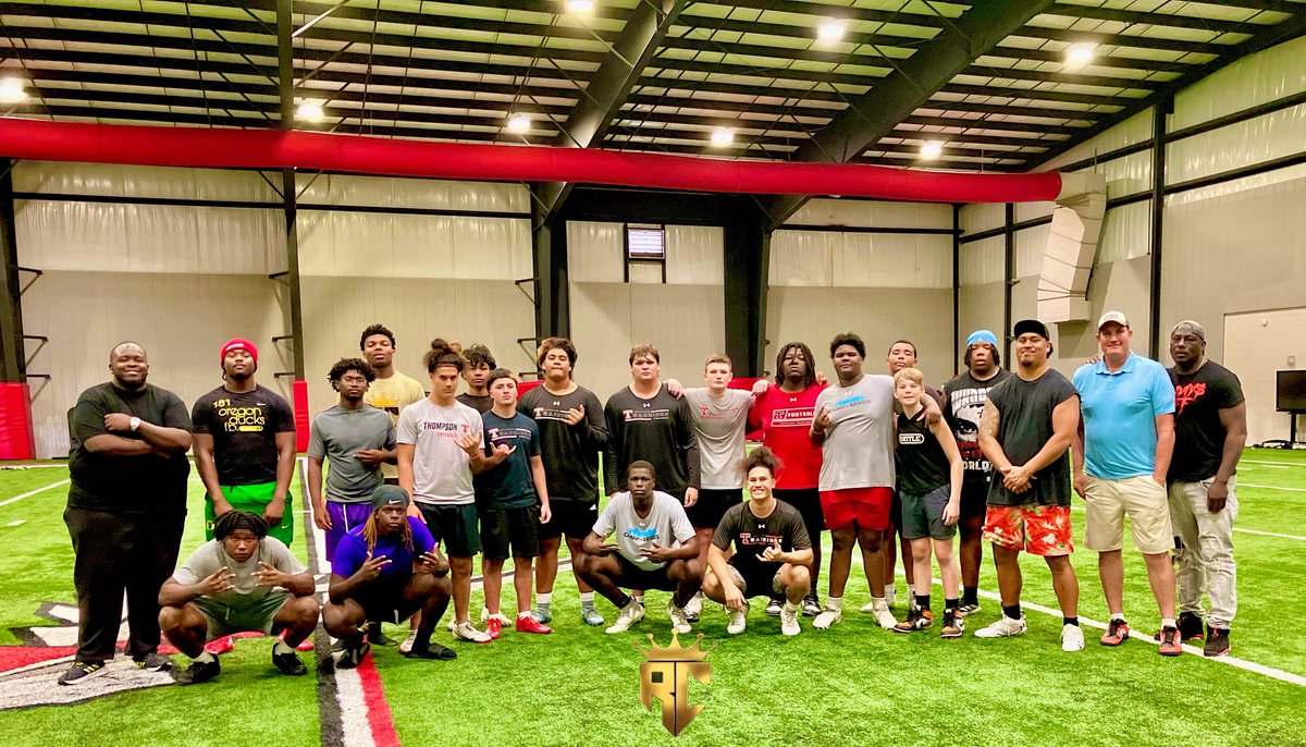 HallTechSports1's tweet photo. 👀”RC: OL/DL Honest Work Too”
@raisingchamps_ 

Several OL/DL guys in the trenches are getting high level “Honest”work in with @THORSALANOA @raisingchamps_ ….technical & 1v1 work…

Again…Summer awaits the next wave of OL / DL training & working with the games future ⭐️ ‘s of tomorrow….

RC Trainers💫:
Coach Galu, @THORSALANOA 

➖➖OL & DL Session ➖➖

College 💫
@DreWoods_52 

2027💫
@Cam_Pritchett_ 
@LleytonWall 

2028💫
@KingGolson15 
@_thatkidky_ 
@j_abercrombie77 
@Dnash50 
@BIGMELO_54 

2029💫
@Keahi2smhood 
@GaisonSalanoa 
@_tafisi4 
@tafisi_5 

2030💫
@BigRedAdrian52 

2032💫
Young Adams 

#AlabamaTop4 @FieldView_1 @dtagovailoa @BrandonHuffman @Top25PublicHSFB @TheCoachHollis @flipsidefamilia @Andy_Villamarzo @EliteCoachDonte @traley34