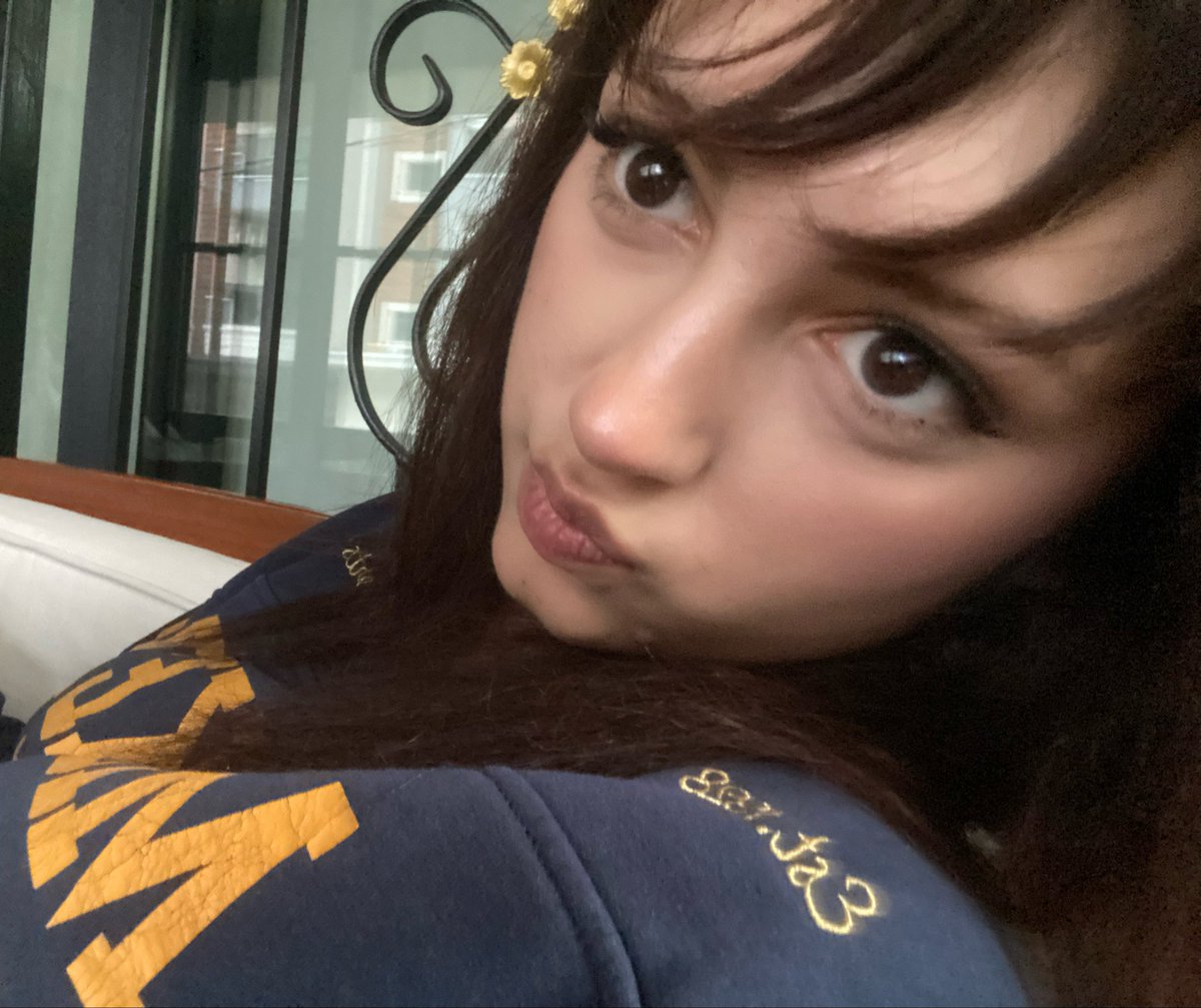 yuka tweet media