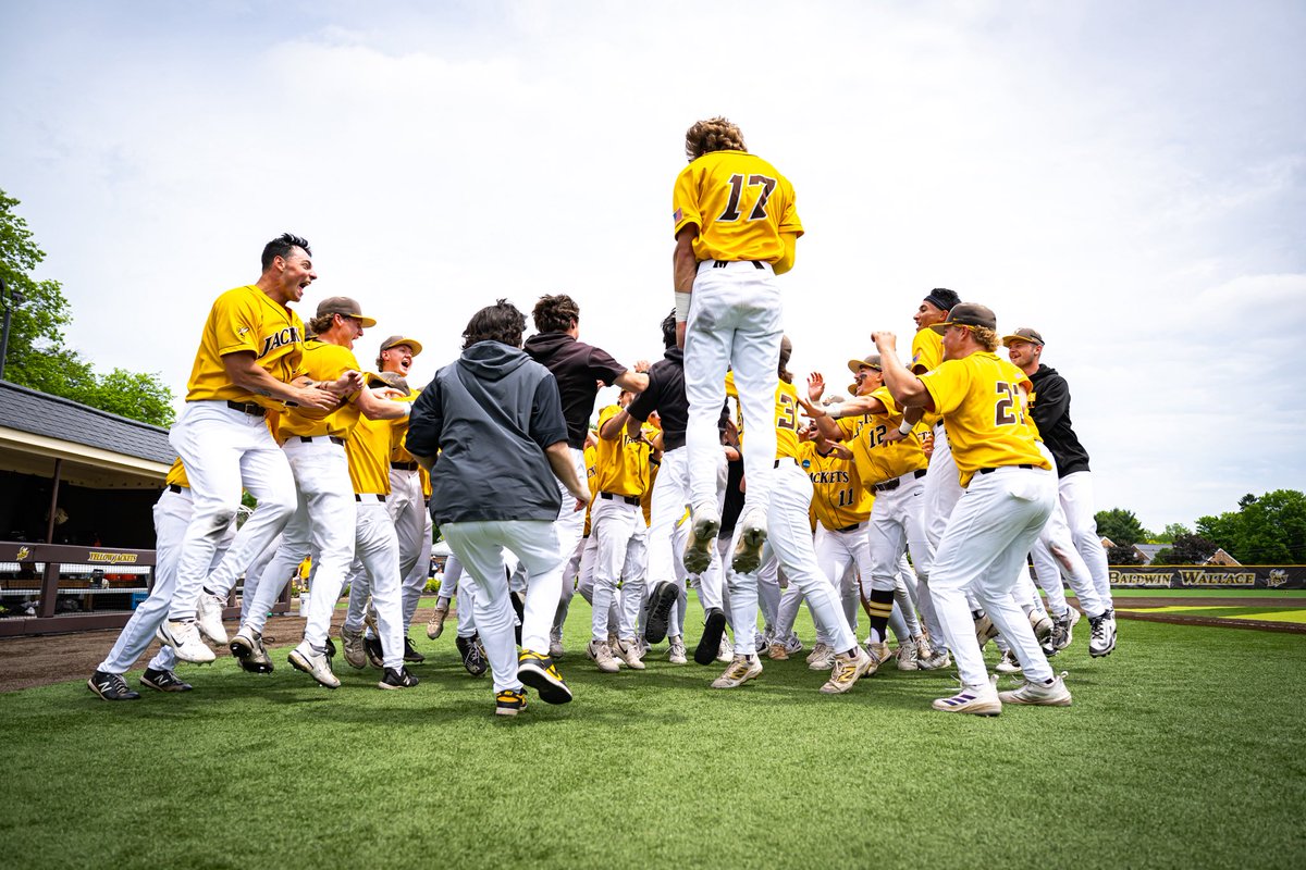 BW Baseball tweet media