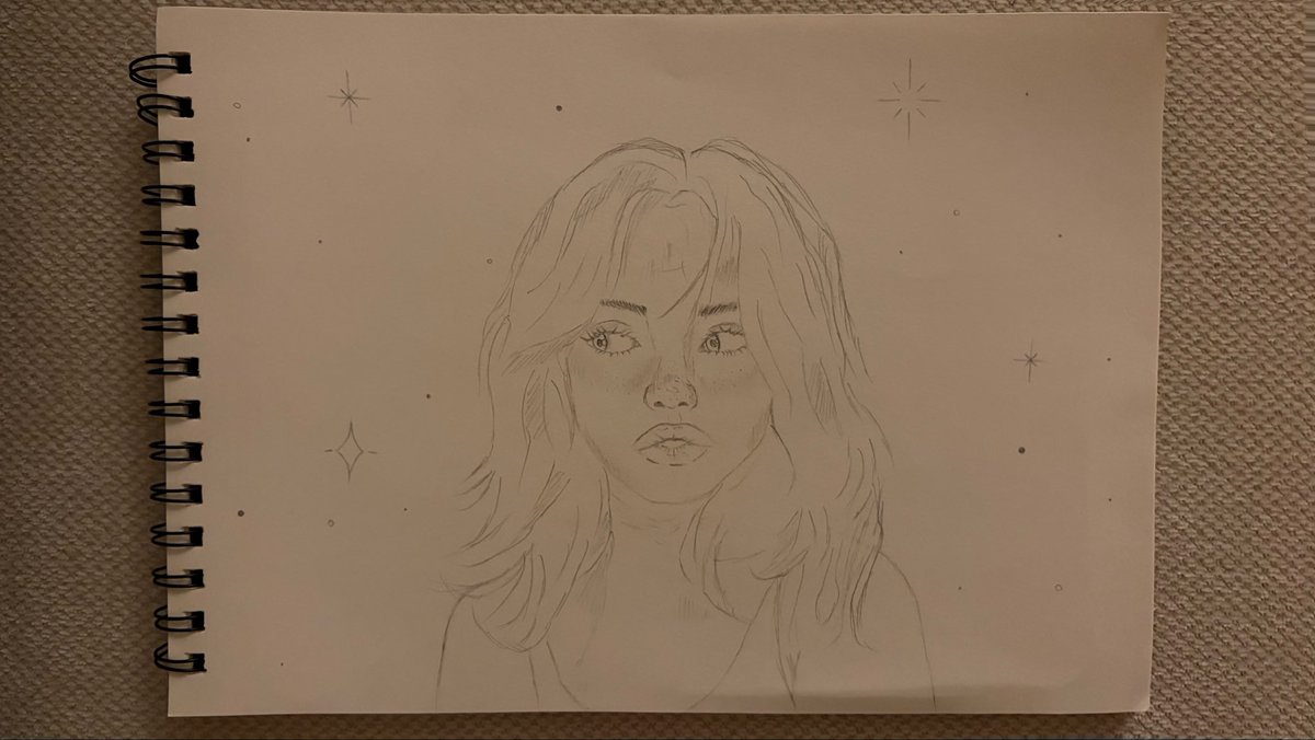 sicg44's tweet photo. بان كيك البجعه + رسمه جديده 🙂‍↔️ https://t.co/hKrUonhQTL