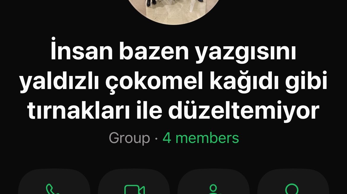 ezgiiizz's tweet photo. yeni grup ismi https://t.co/maTJaVGovM