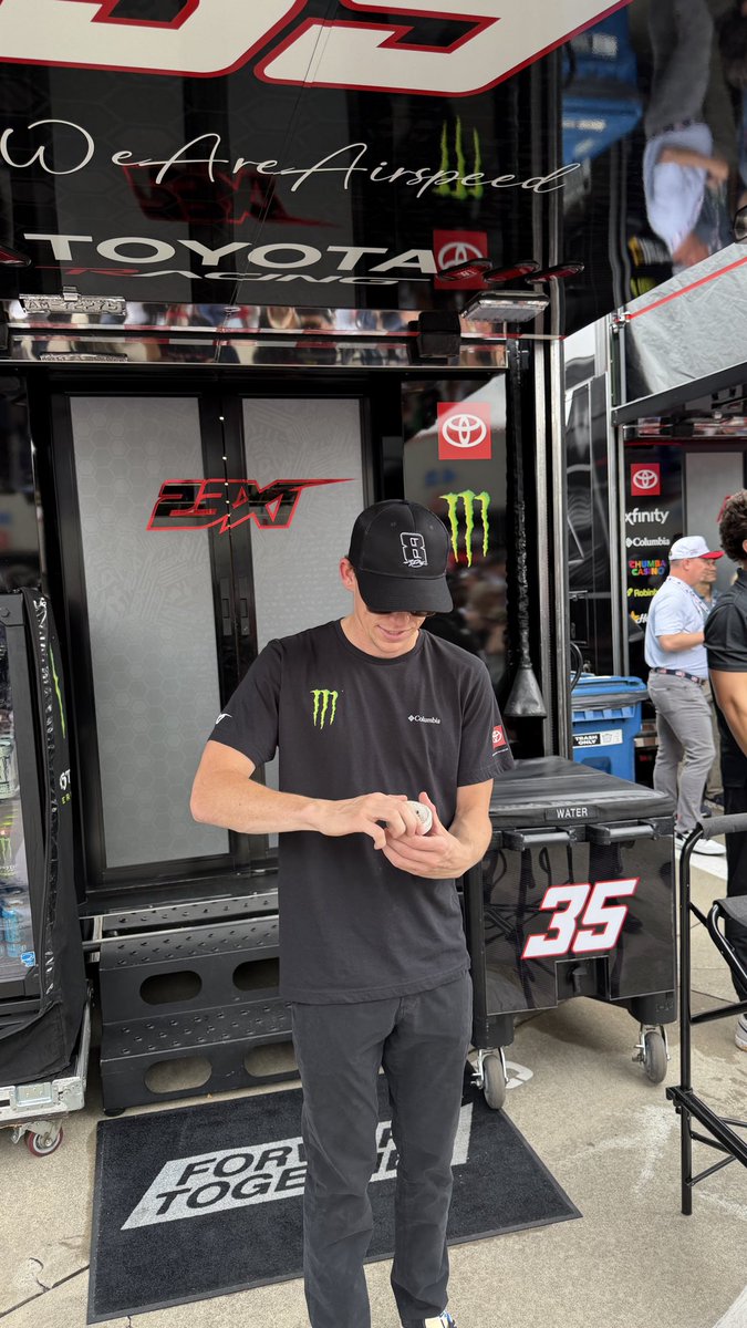 FREPouch's tweet photo. iced out and locked in for the CocaCola 600 @rileyherbst @23XIRacing @taylorreimerr #NASCAR https://t.co/DlznQRY0jh