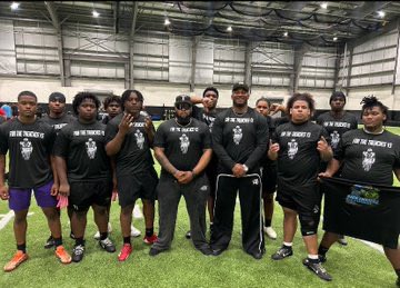 gettherekyle's tweet photo. Nothing but just vibes competing and getting better everyday.🤞🏾@CoachsacksDent https://t.co/K7SlsyoE5l