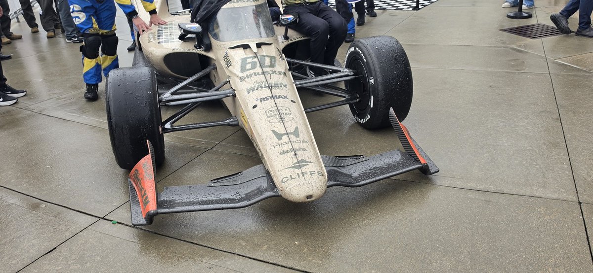 StealthPhotog's tweet photo. And the winner of the 110th #Indy500 @IMS @IndyCar #Indycar @FelixRosenqvist @MeyerShankRac @ApexIndyCar https://t.co/jiTlEn1GIA