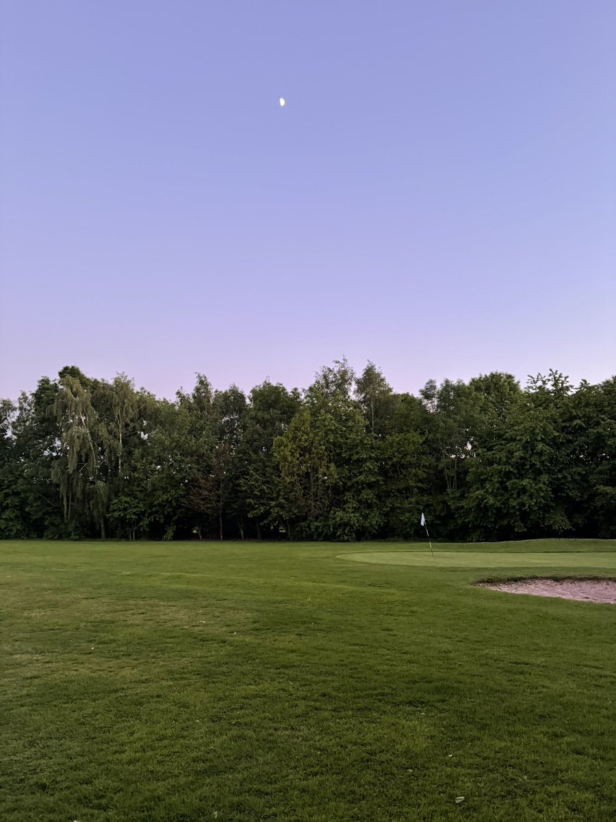 Conn19_'s tweet photo. Superb weekend 🇪🇬 👑 🏌️‍♂️ https://t.co/84EdYsRwO2