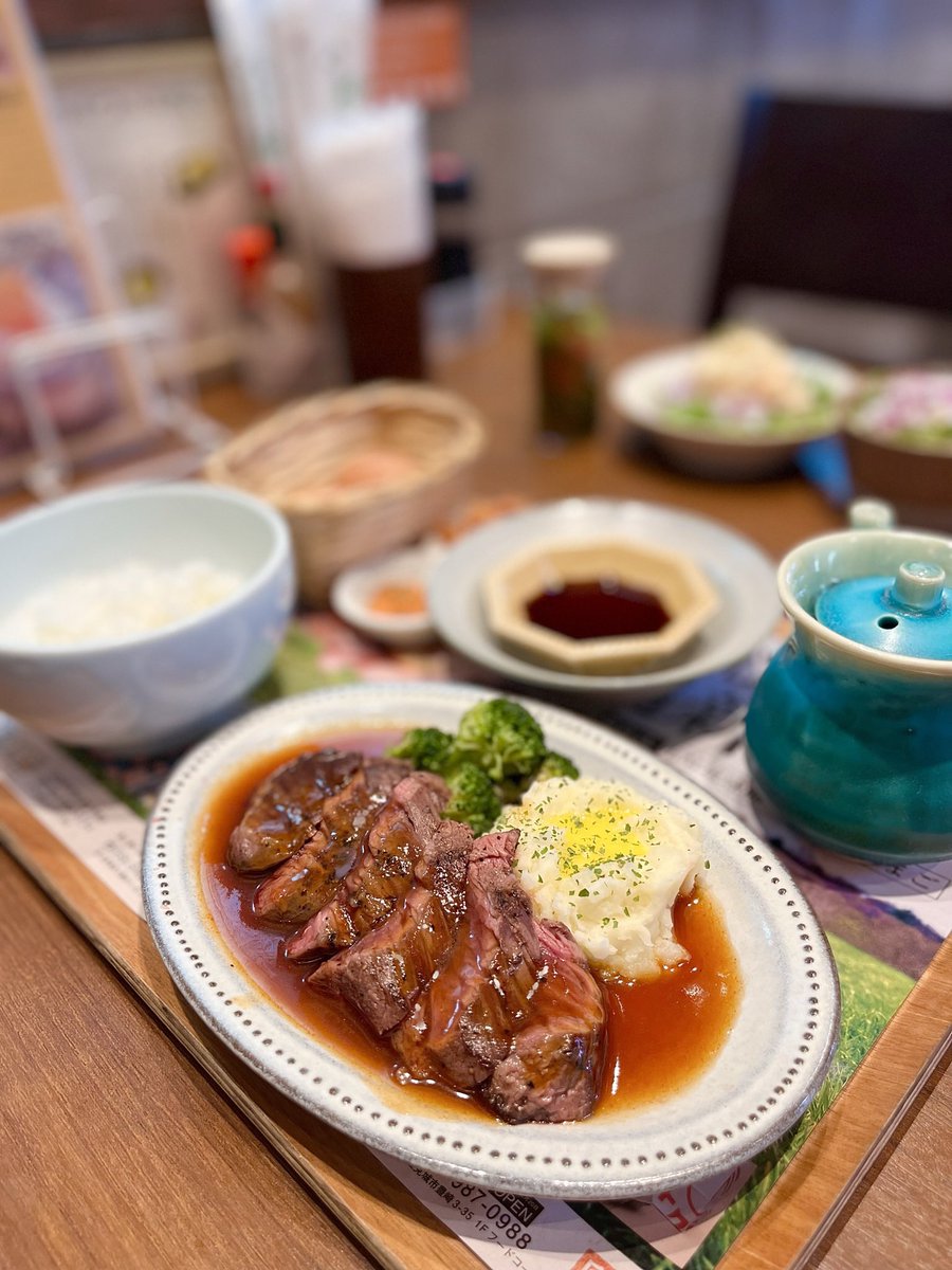 TanoHaruki's tweet photo. 鳥とたまごの専門店「鳥玉」は
創業から10年なので

10周年企画として

10個の限定商品を
10週連続出す予定で

どんなのがいいか
色々作ってます。

こんなのがいい。
みたいな事があれば
教えてくださいませ。

出来るかどうかは別ですけども🫣 https://t.co/71y6YBzn30