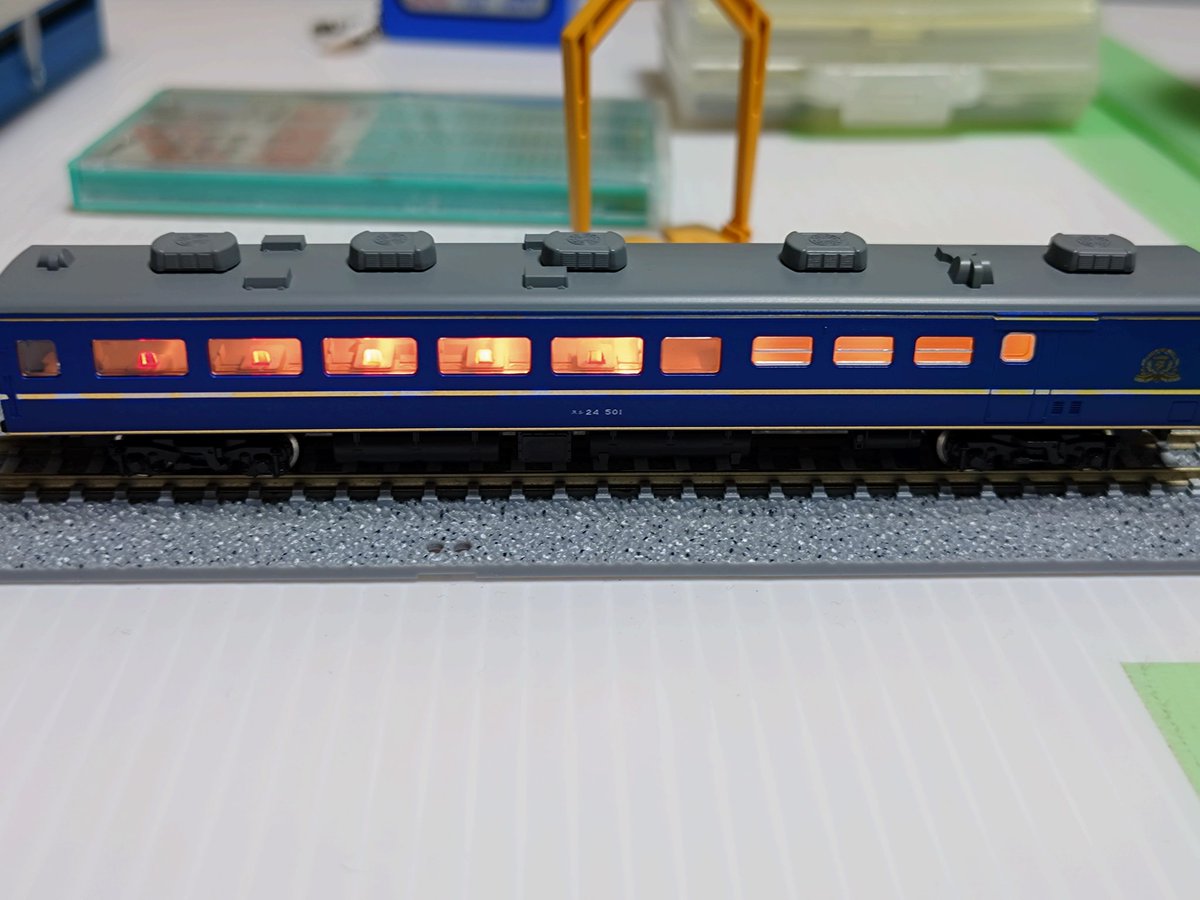 E655和 tweet media