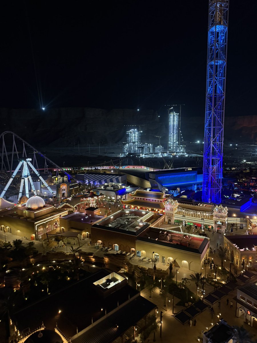 Amalsaudb's tweet photo. 🎢🌟 https://t.co/CahIzNiKfl