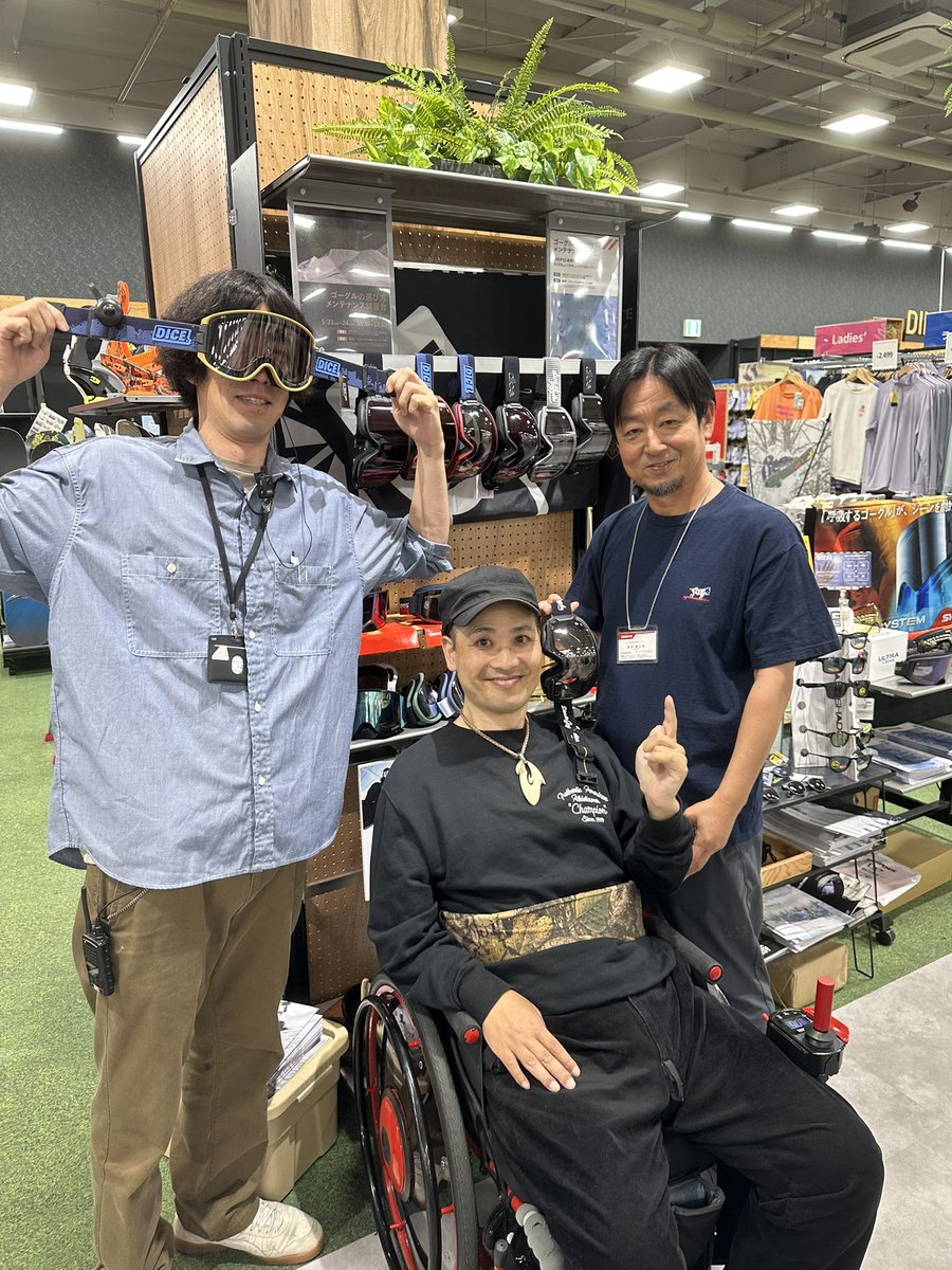 DiceGoggles's tweet photo. DEPO長野店
ご来店ありがとうございました😊

Rider
龍（#兵頭龍）
隆太（#田中隆太） 
も飛び込み参加！

長野店アドバイザー：上市さん
実際にdiceを使っているので
何でも聞いて下さい！ https://t.co/btgciY54T1