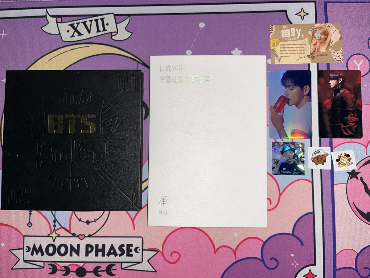 cryjoonn's tweet photo. Feedback positivo para @uniijack mais dois para minha coleção, chegou super protegido e amei os brindes, obrigada amg 💜 https://t.co/LhDN0bgkmh